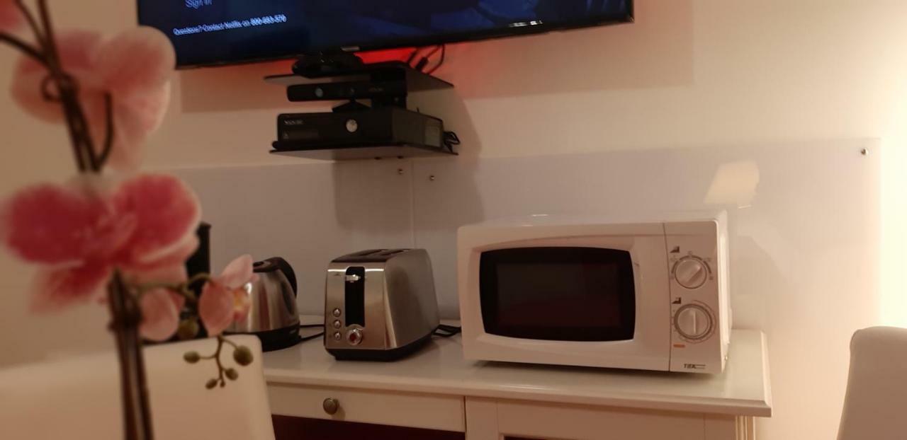 Smart Lodgings Plus Рим Экстерьер фото